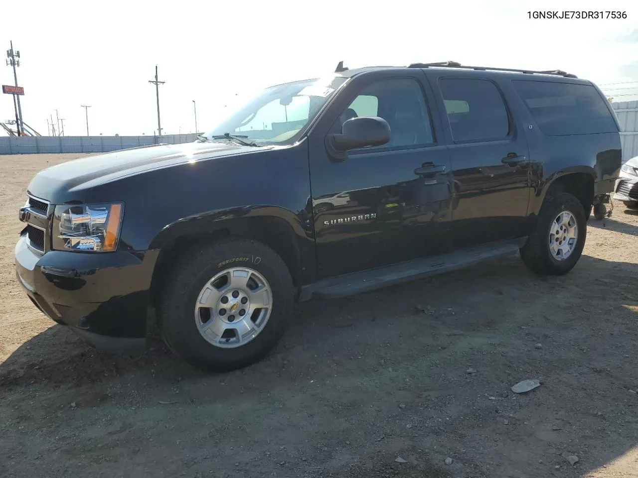 2013 Chevrolet Suburban K1500 Lt VIN: 1GNSKJE73DR317536 Lot: 66128084