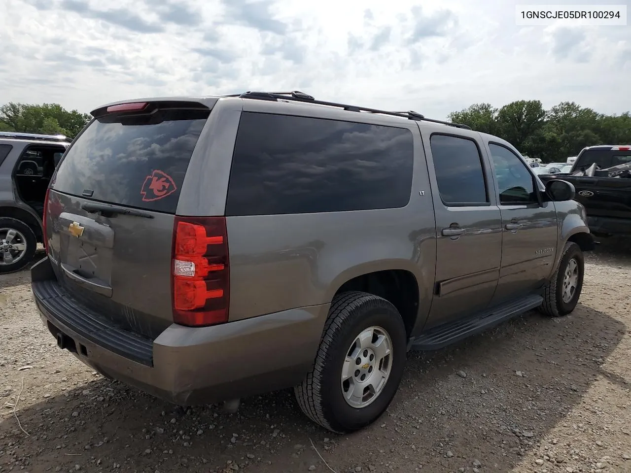 2013 Chevrolet Suburban C1500 Lt VIN: 1GNSCJE05DR100294 Lot: 67337374