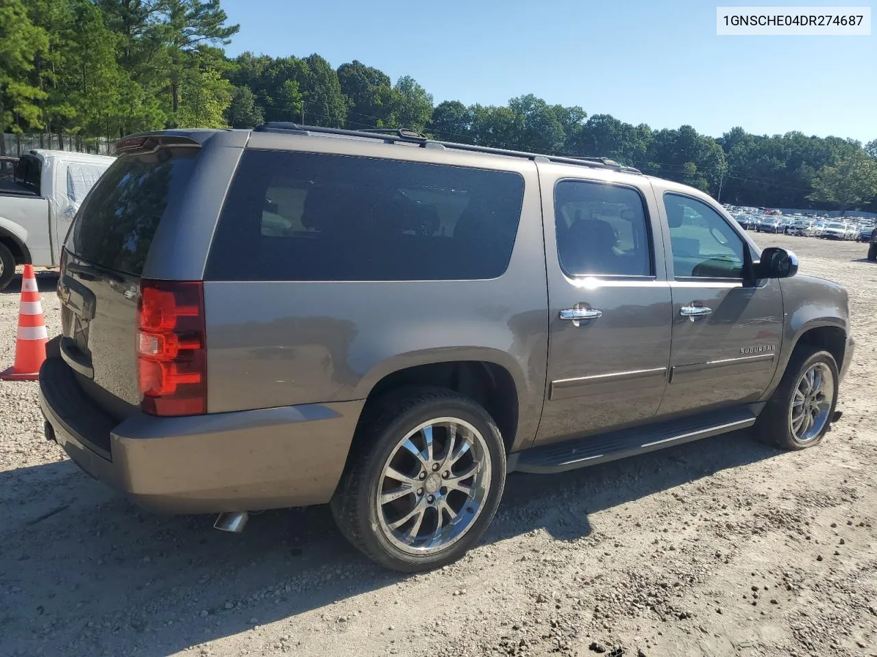 1GNSCHE04DR274687 2013 Chevrolet Suburban C1500 Ls