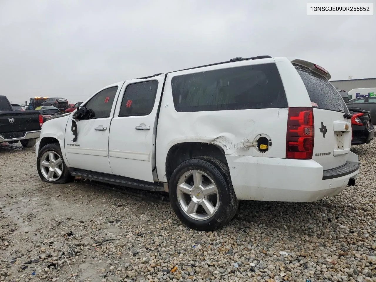 2013 Chevrolet Suburban C1500 Lt VIN: 1GNSCJE09DR255852 Lot: 70043984