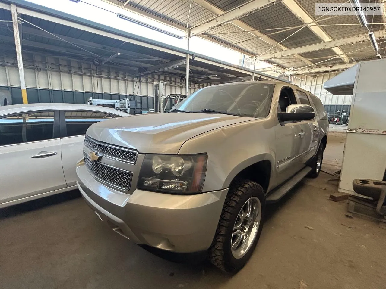 2013 Chevrolet Suburban C1500 Ltz VIN: 1GNSCKE0XDR140957 Lot: 70639294