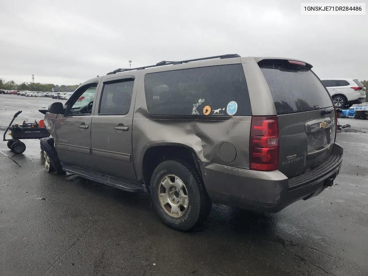 2013 Chevrolet Suburban K1500 Lt VIN: 1GNSKJE71DR284486 Lot: 72684014