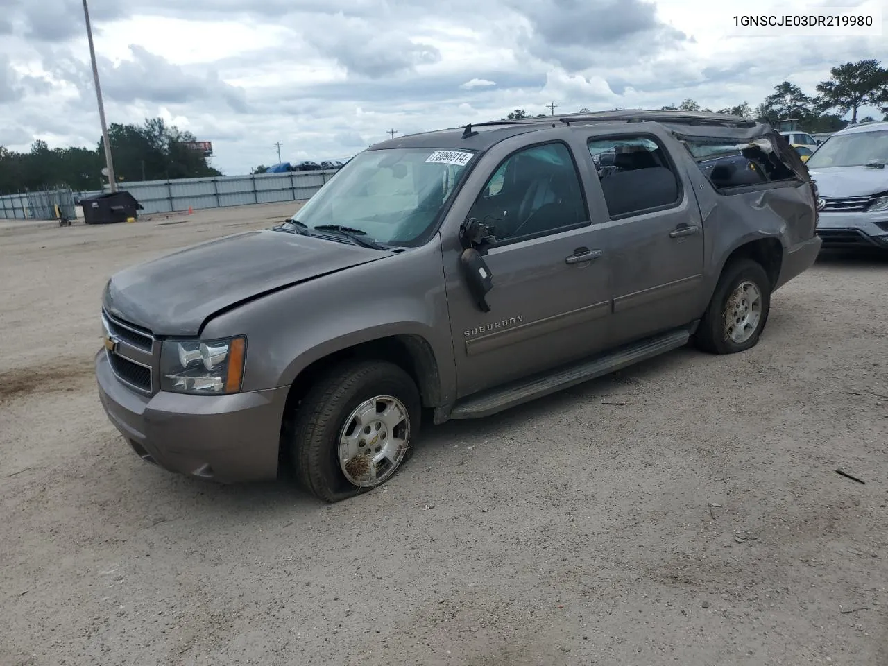 2013 Chevrolet Suburban C1500 Lt VIN: 1GNSCJE03DR219980 Lot: 73096914