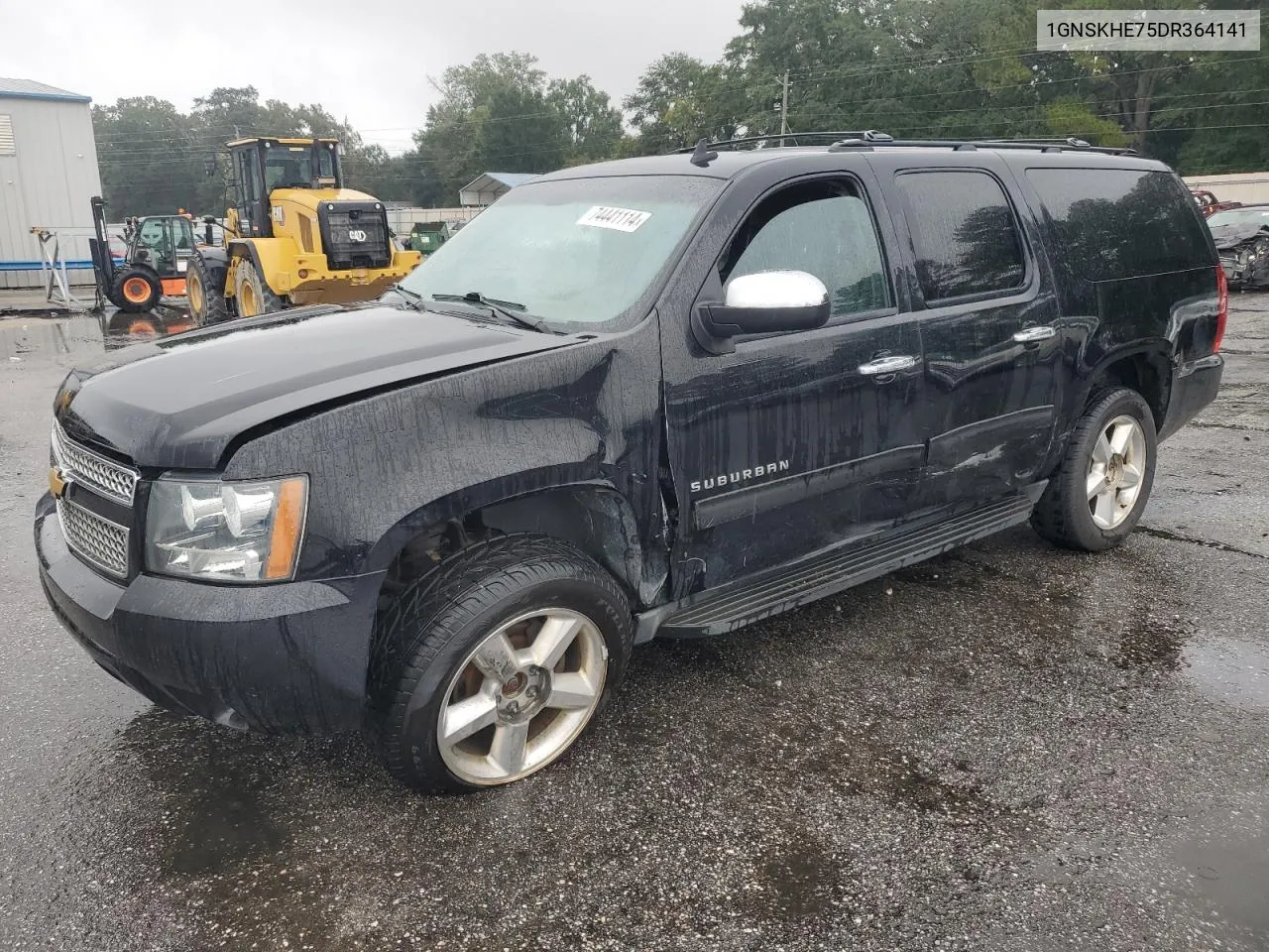 2013 Chevrolet Suburban K1500 Ls VIN: 1GNSKHE75DR364141 Lot: 74441114