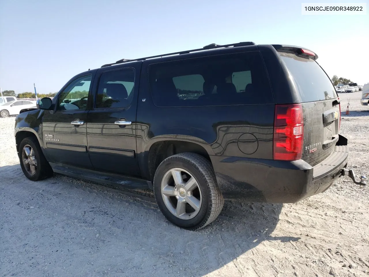 2013 Chevrolet Suburban C1500 Lt VIN: 1GNSCJE09DR348922 Lot: 74972334