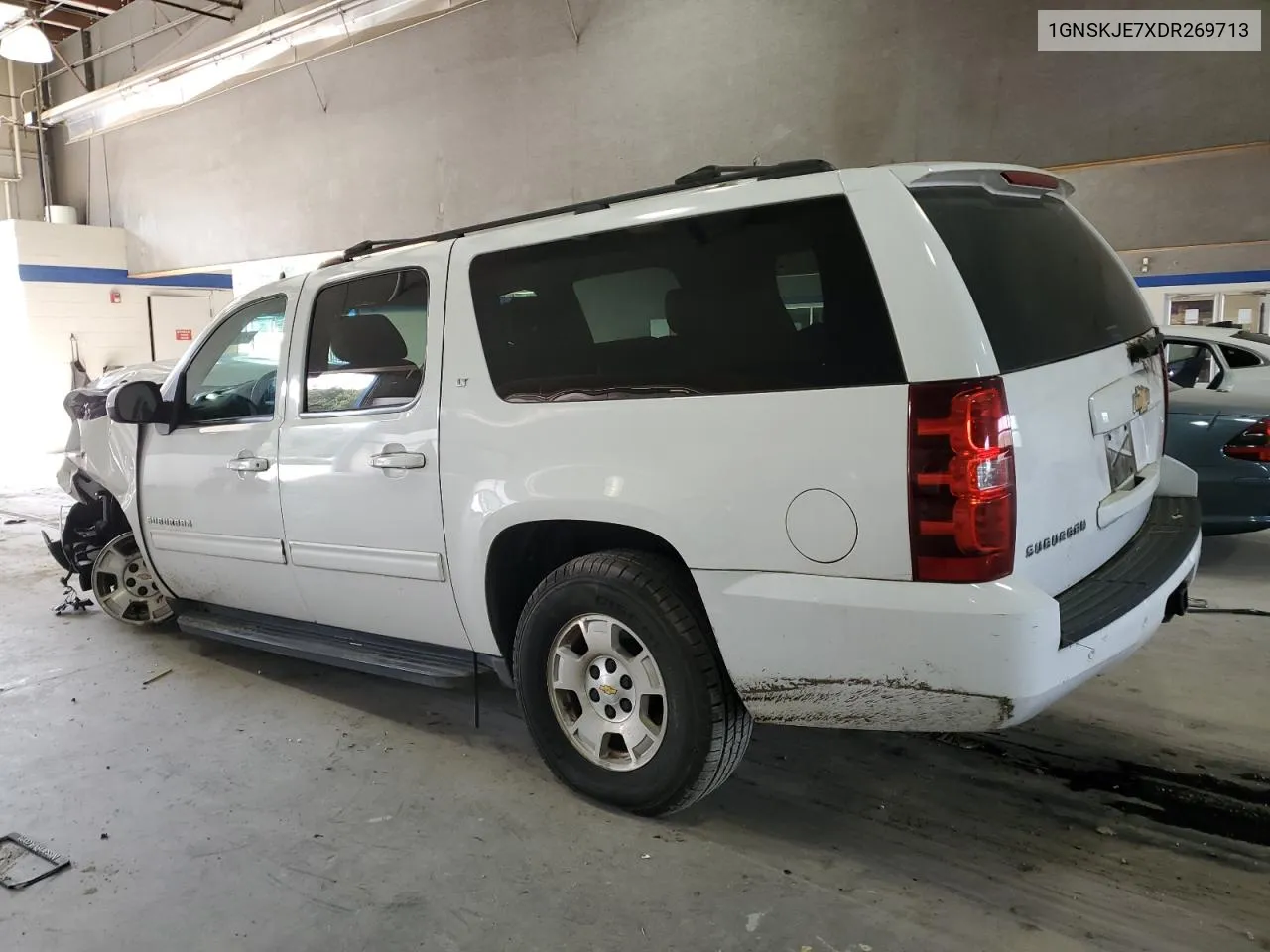 2013 Chevrolet Suburban K1500 Lt VIN: 1GNSKJE7XDR269713 Lot: 76135184