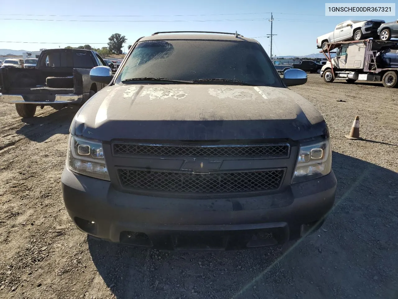 2013 Chevrolet Suburban C1500 Ls VIN: 1GNSCHE00DR367321 Lot: 76208274