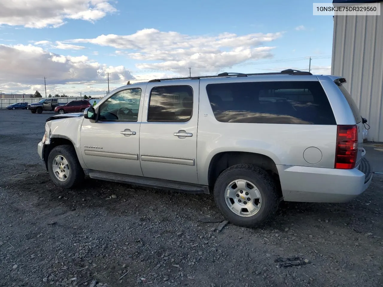 2013 Chevrolet Suburban K1500 Lt VIN: 1GNSKJE75DR329560 Lot: 76561064