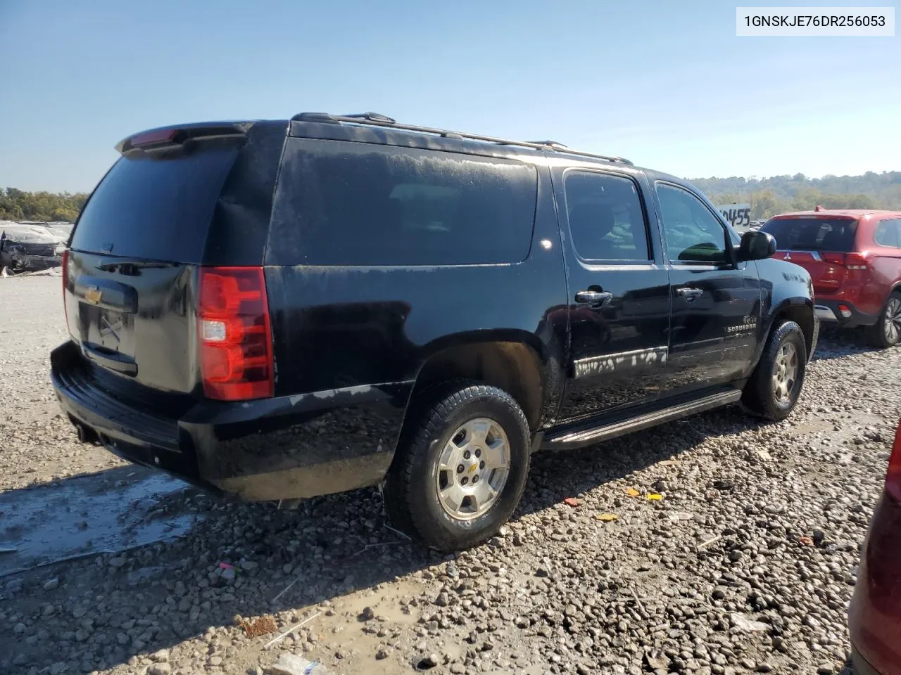 2013 Chevrolet Suburban K1500 Lt VIN: 1GNSKJE76DR256053 Lot: 76566454