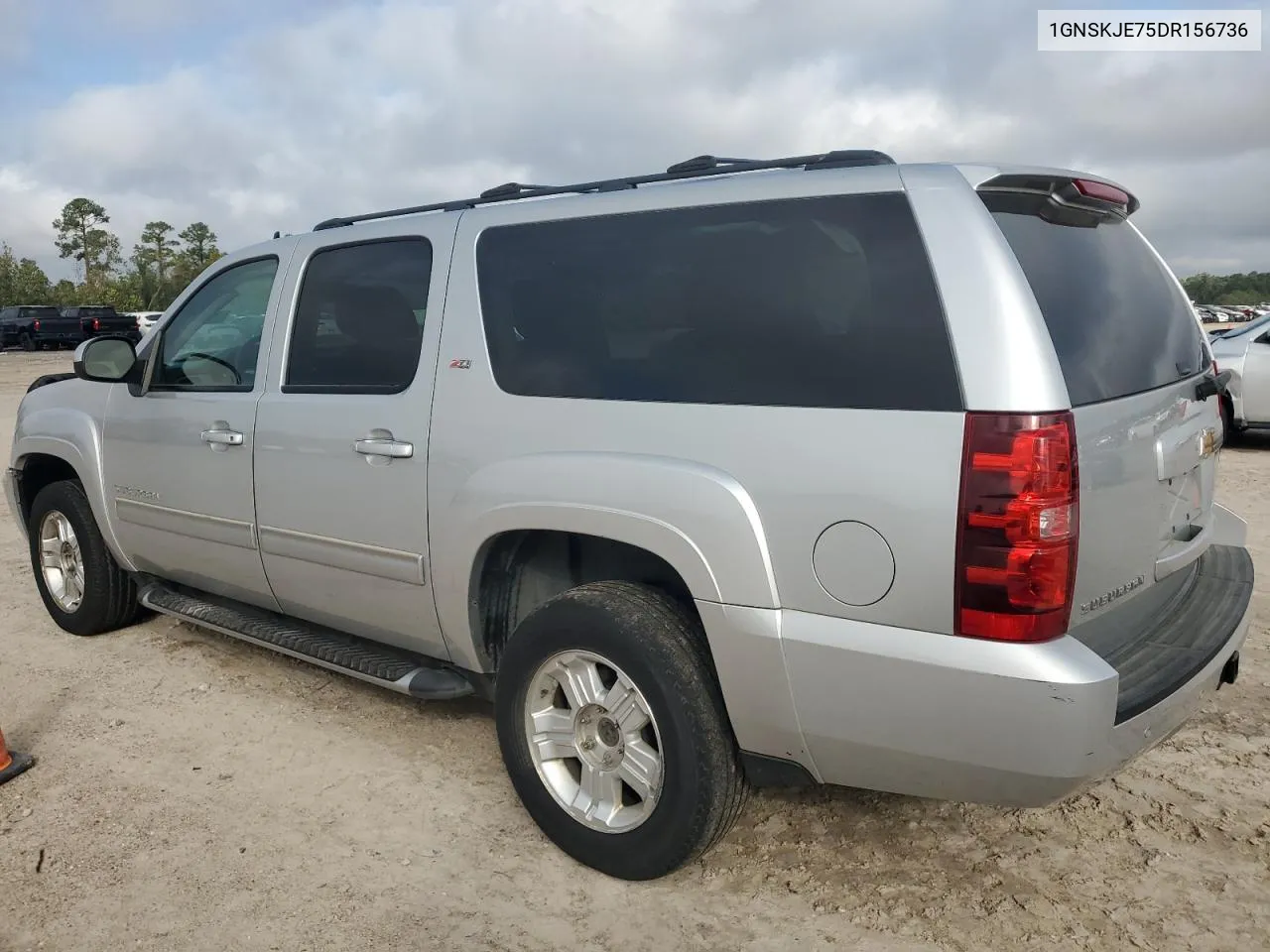 2013 Chevrolet Suburban K1500 Lt VIN: 1GNSKJE75DR156736 Lot: 79581474