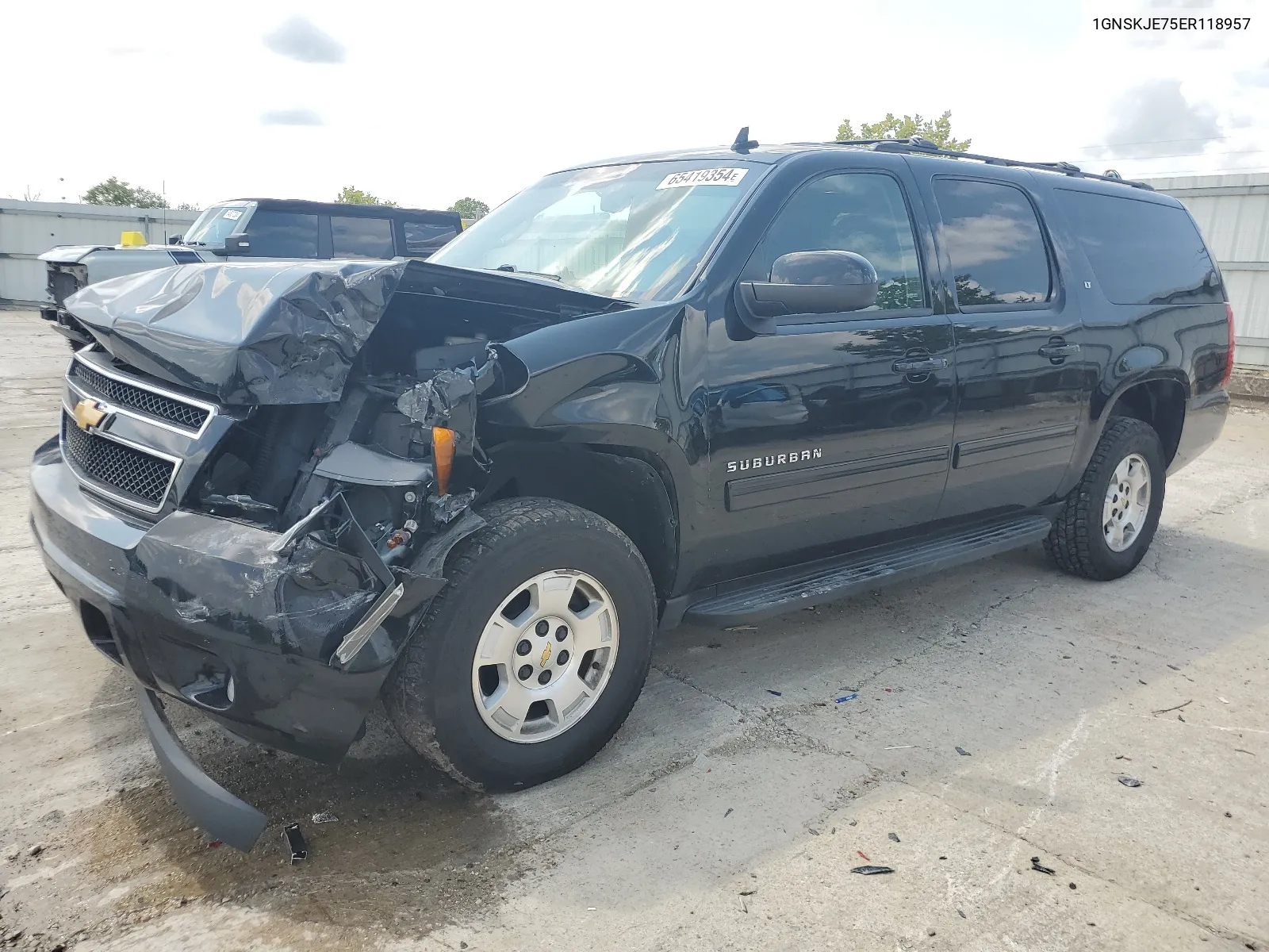 2014 Chevrolet Suburban K1500 Lt VIN: 1GNSKJE75ER118957 Lot: 65419354