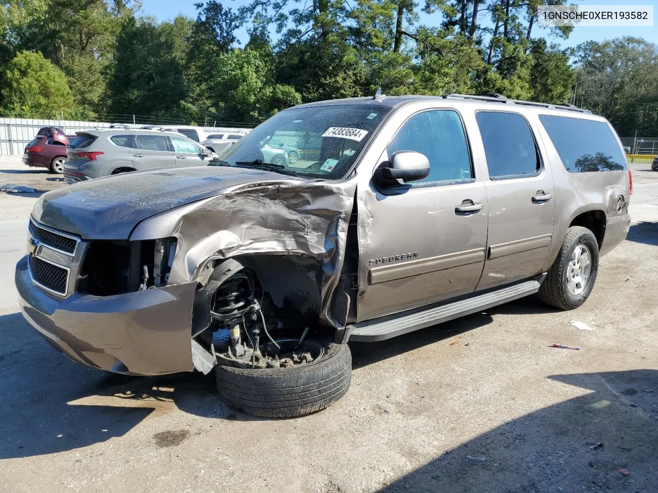 2014 Chevrolet Suburban C1500 Ls VIN: 1GNSCHE0XER193582 Lot: 74383684