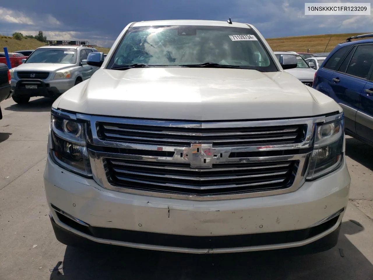 1GNSKKKC1FR123209 2015 Chevrolet Suburban K1500 Ltz