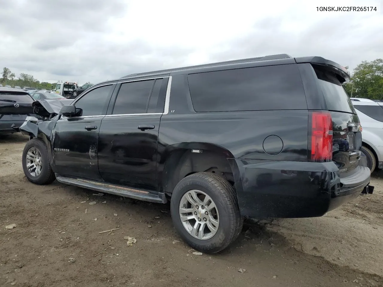 2015 Chevrolet Suburban K1500 Lt VIN: 1GNSKJKC2FR265174 Lot: 71944234