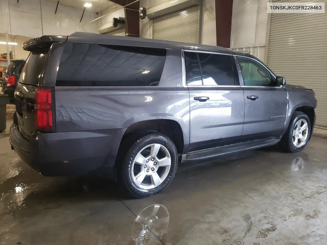 2015 Chevrolet Suburban K1500 Lt VIN: 1GNSKJKC0FR228463 Lot: 72397164