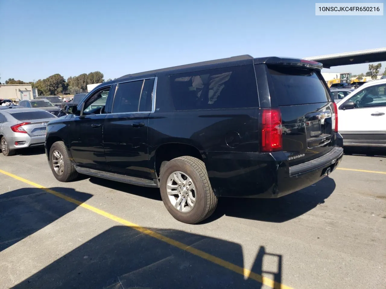 2015 Chevrolet Suburban C1500 Lt VIN: 1GNSCJKC4FR650216 Lot: 73600404