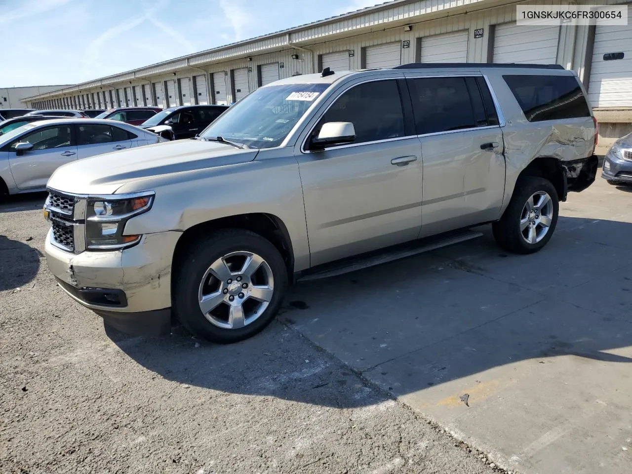 2015 Chevrolet Suburban K1500 Lt VIN: 1GNSKJKC6FR300654 Lot: 77154154