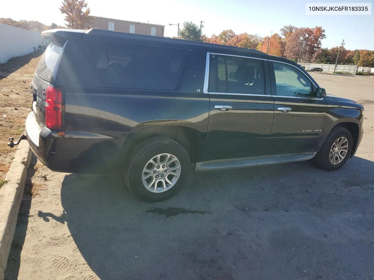 1GNSKJKC6FR183335 2015 Chevrolet Suburban K1500 Lt