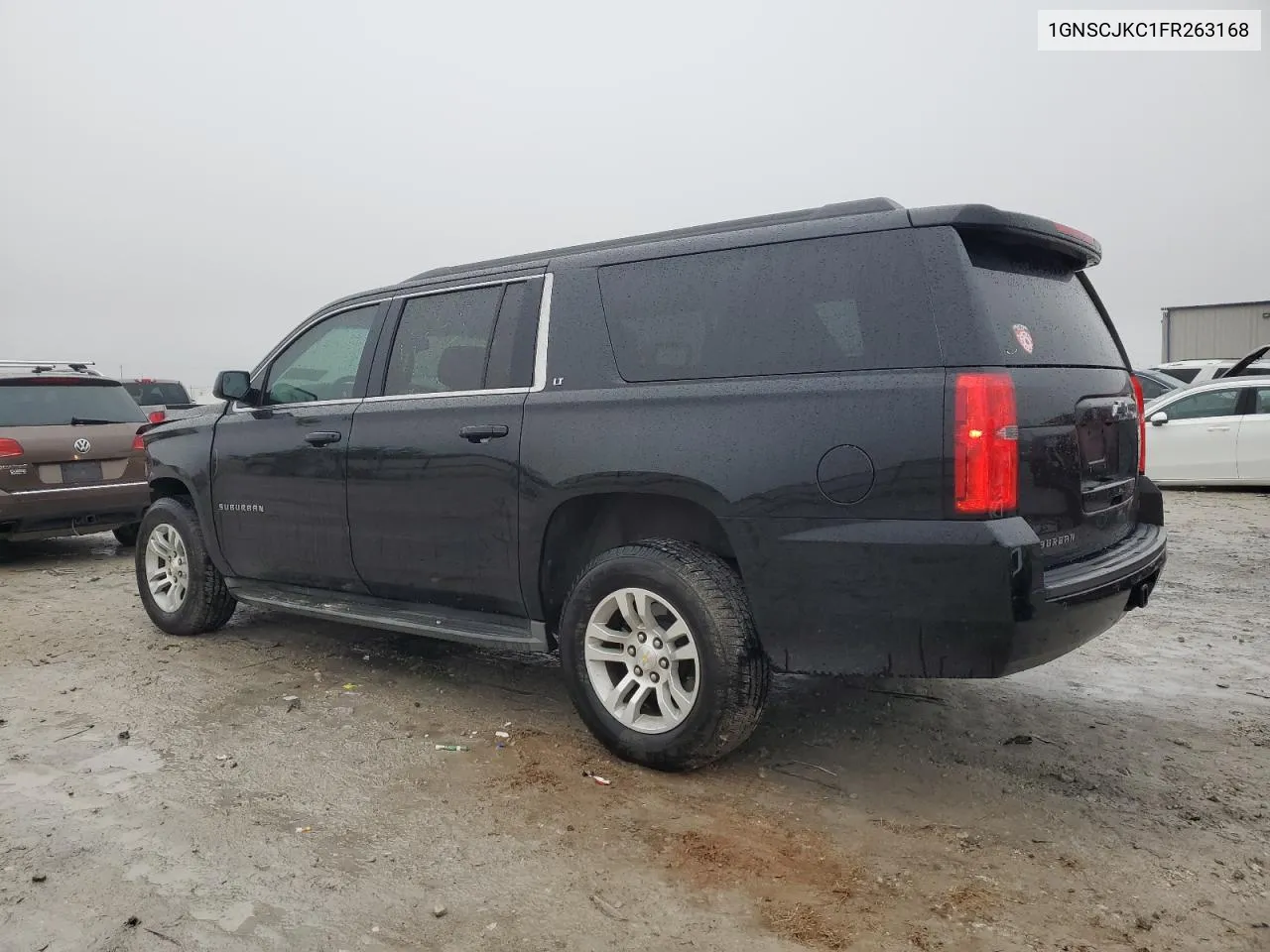 2015 Chevrolet Suburban C1500 Lt VIN: 1GNSCJKC1FR263168 Lot: 79951934