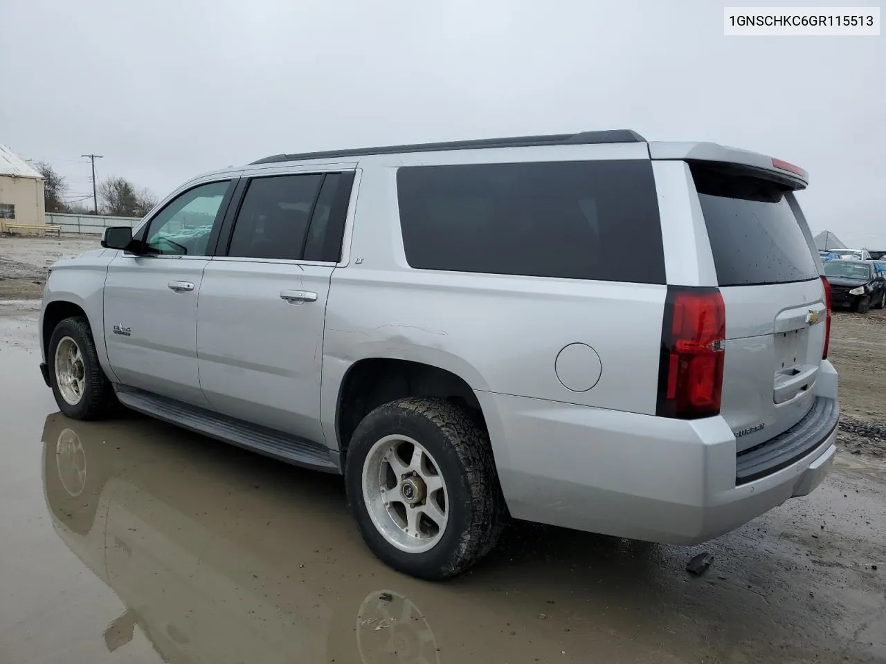 2016 Chevrolet Suburban C1500 Lt VIN: 1GNSCHKC6GR115513 Lot: 40446024