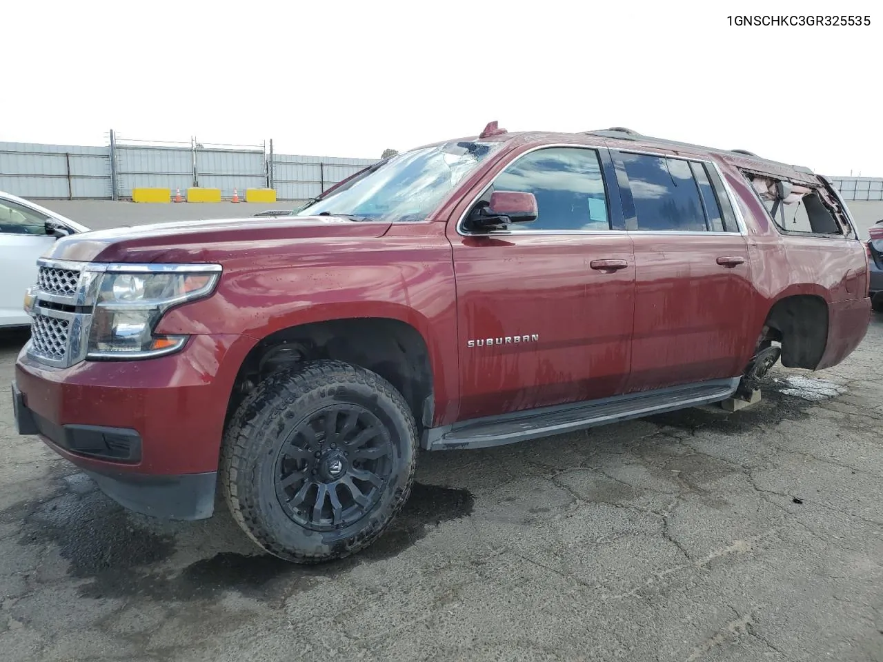 2016 Chevrolet Suburban C1500 Lt VIN: 1GNSCHKC3GR325535 Lot: 70905764