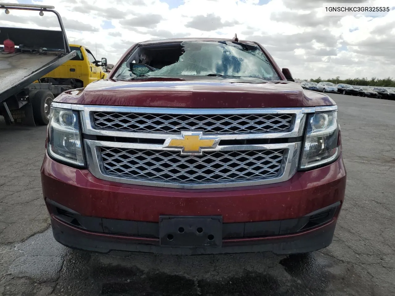 2016 Chevrolet Suburban C1500 Lt VIN: 1GNSCHKC3GR325535 Lot: 70905764