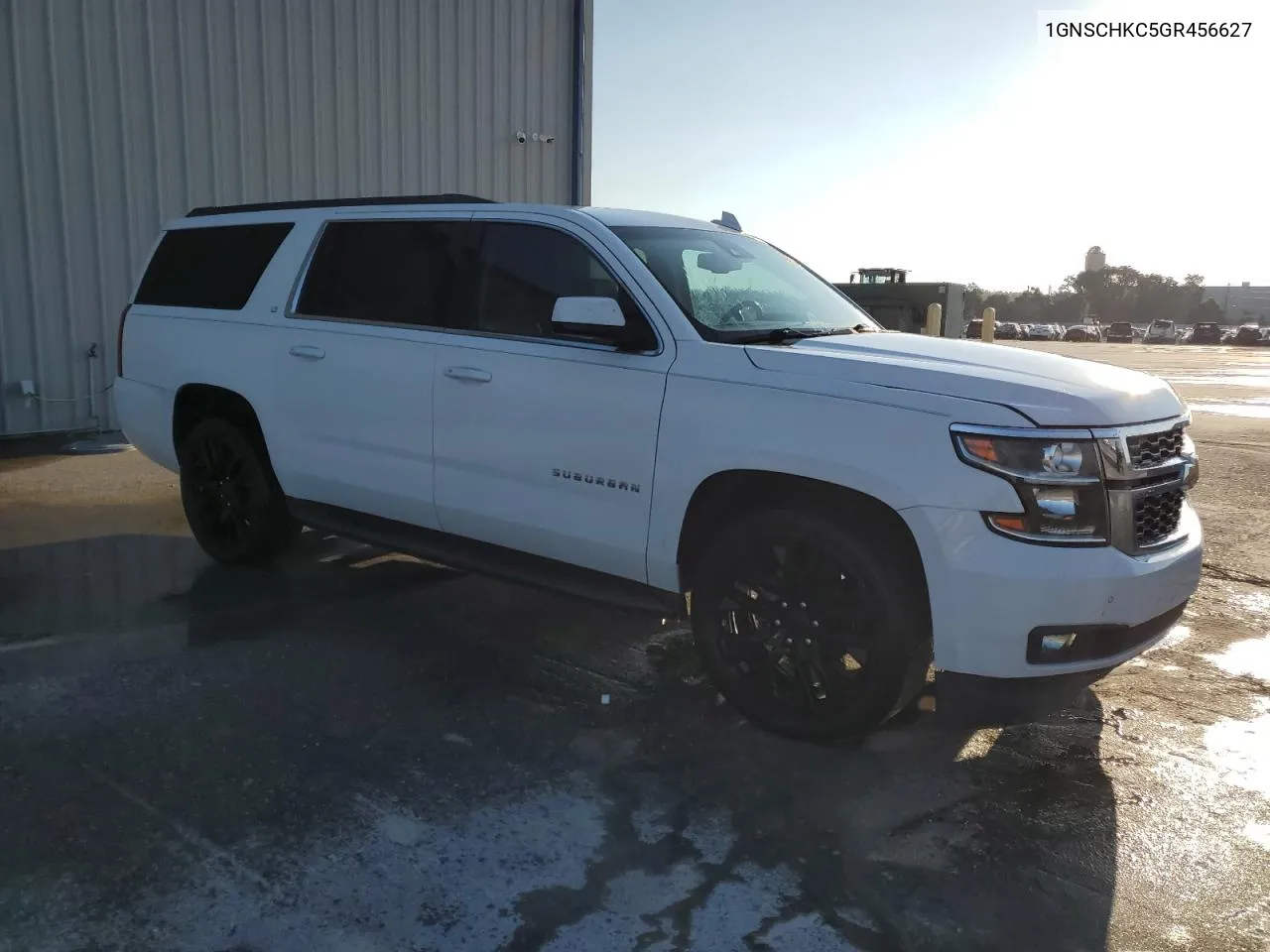 2016 Chevrolet Suburban C1500 Lt VIN: 1GNSCHKC5GR456627 Lot: 73714684