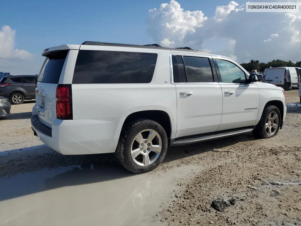 2016 Chevrolet Suburban K1500 Lt VIN: 1GNSKHKC4GR400021 Lot: 73842164