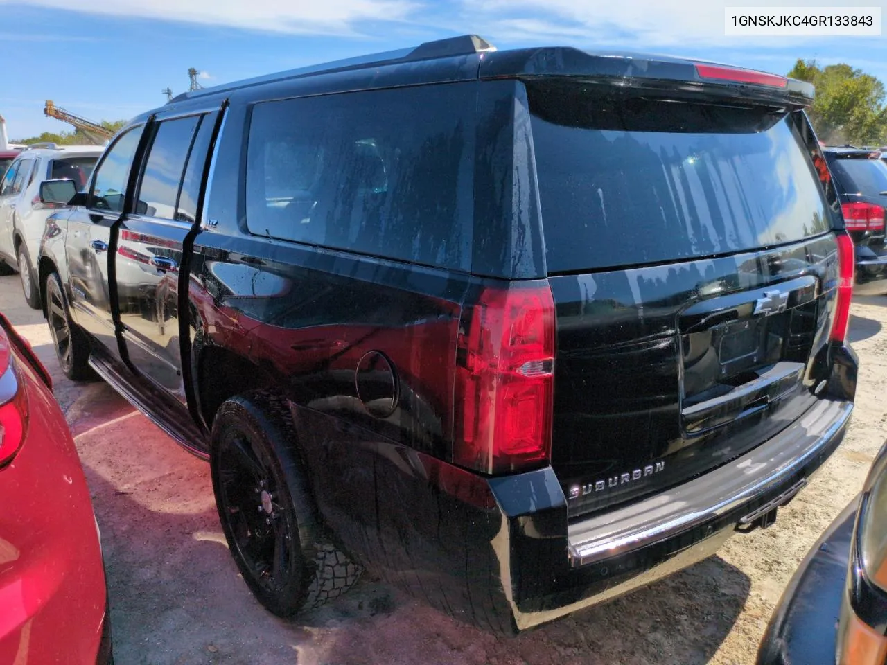 2016 Chevrolet Suburban K1500 Ltz VIN: 1GNSKJKC4GR133843 Lot: 75292384