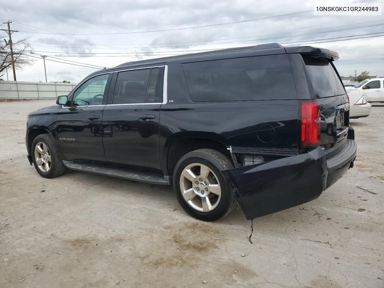 2016 Chevrolet Suburban K1500 Ls VIN: 1GNSKGKC1GR244983 Lot: 76187804