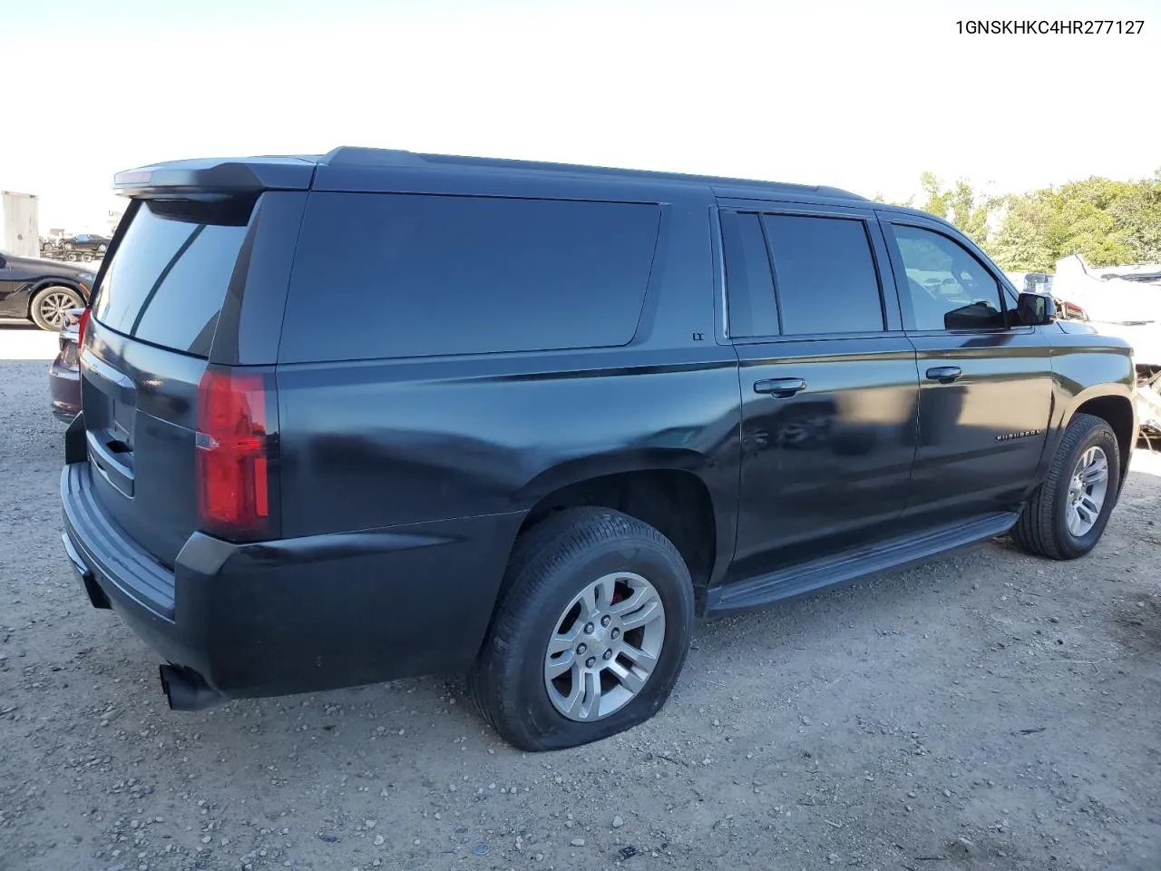 1GNSKHKC4HR277127 2017 Chevrolet Suburban K1500 Lt