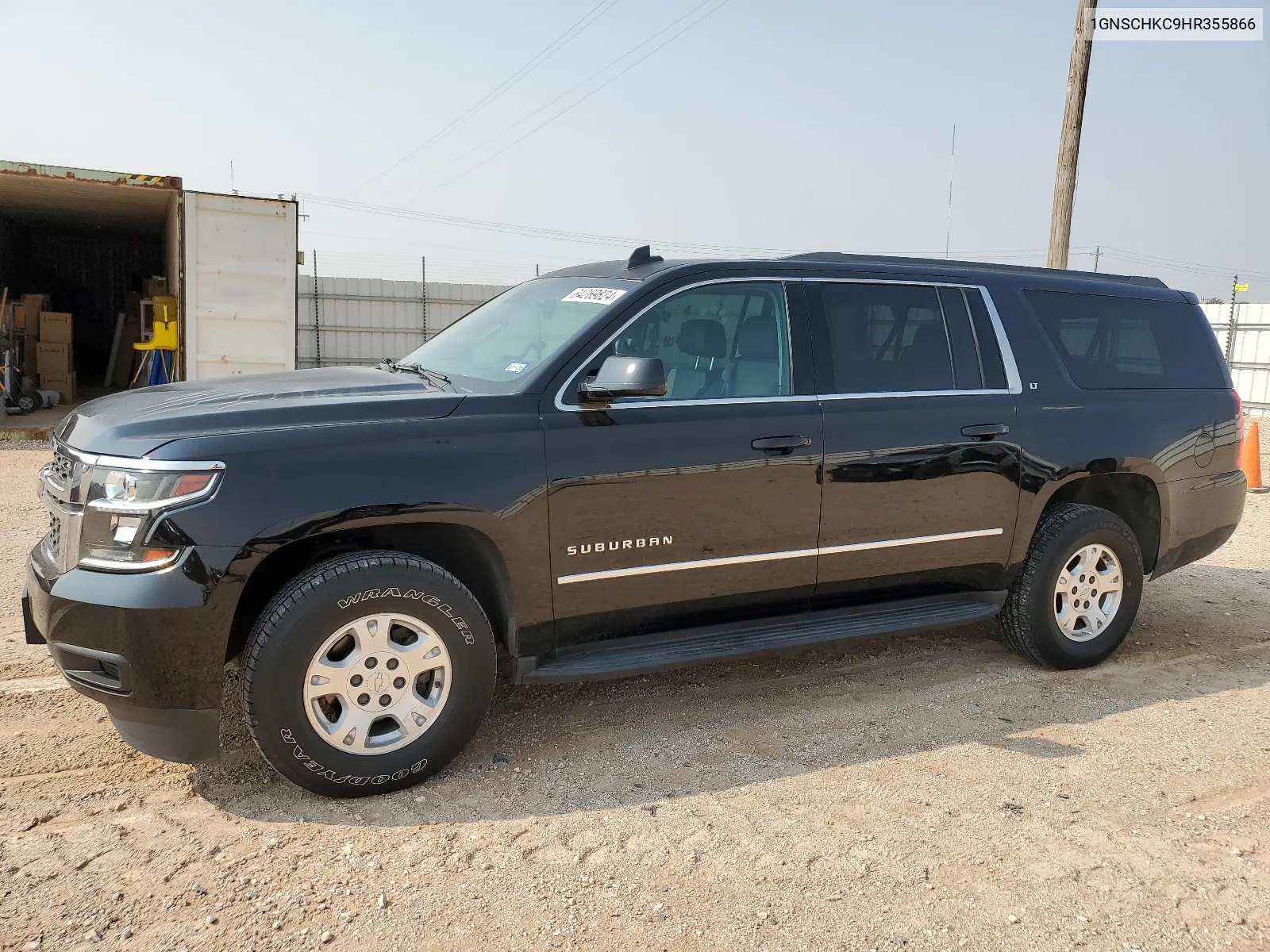 2017 Chevrolet Suburban C1500 Lt VIN: 1GNSCHKC9HR355866 Lot: 64269824