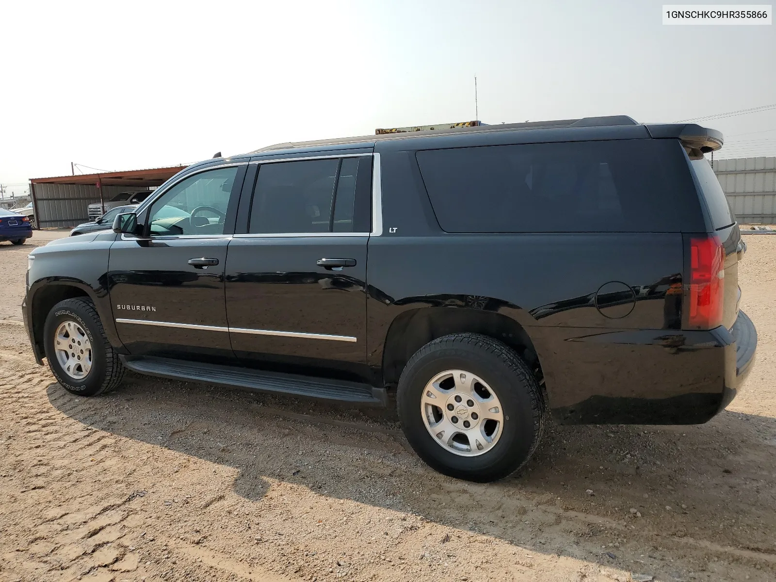 2017 Chevrolet Suburban C1500 Lt VIN: 1GNSCHKC9HR355866 Lot: 64269824