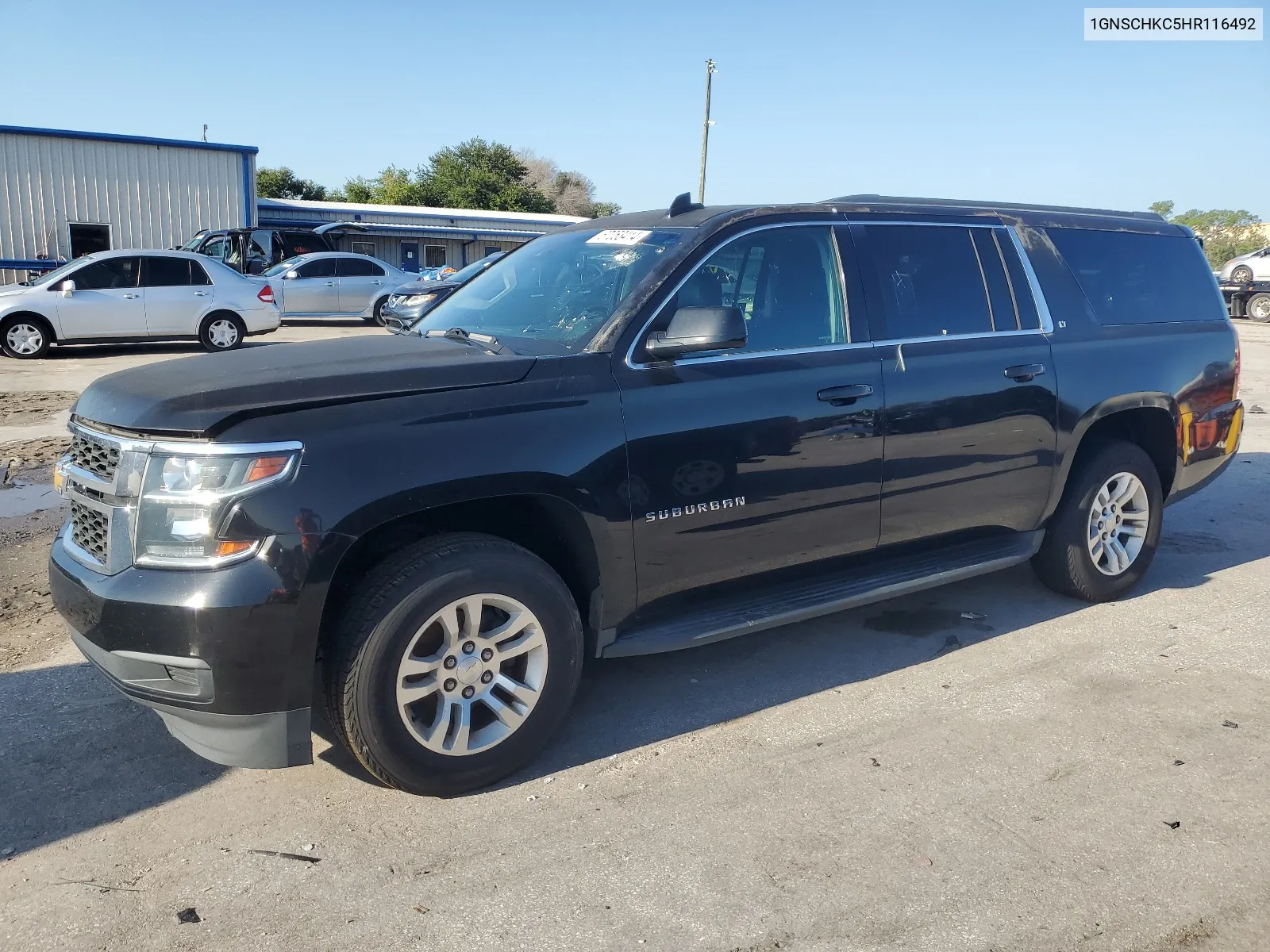 1GNSCHKC5HR116492 2017 Chevrolet Suburban C1500 Lt