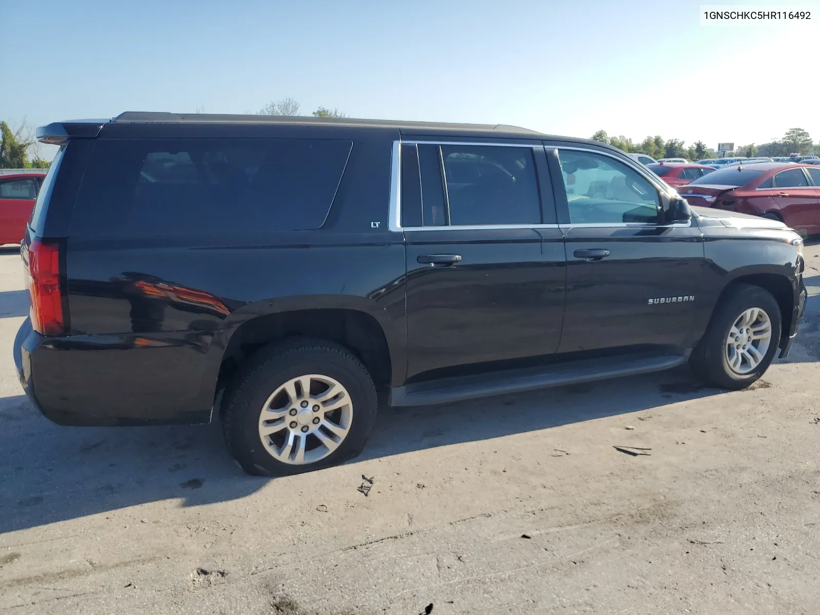 1GNSCHKC5HR116492 2017 Chevrolet Suburban C1500 Lt