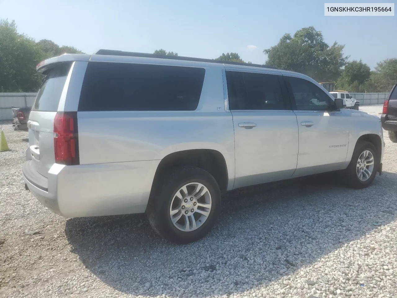 2017 Chevrolet Suburban K1500 Lt VIN: 1GNSKHKC3HR195664 Lot: 68823964