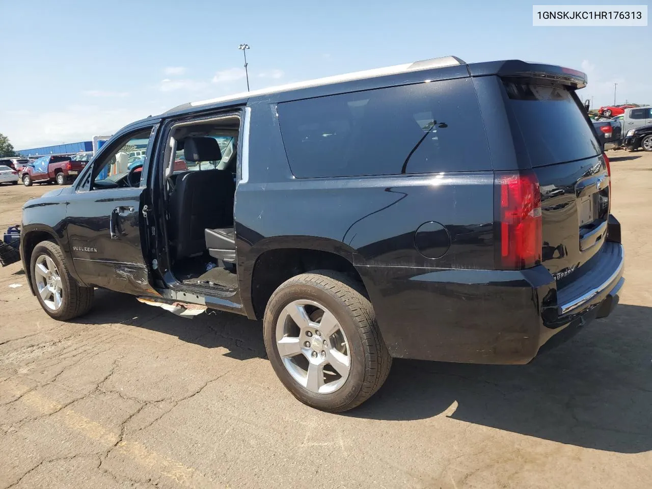 2017 Chevrolet Suburban K1500 Premier VIN: 1GNSKJKC1HR176313 Lot: 70220104