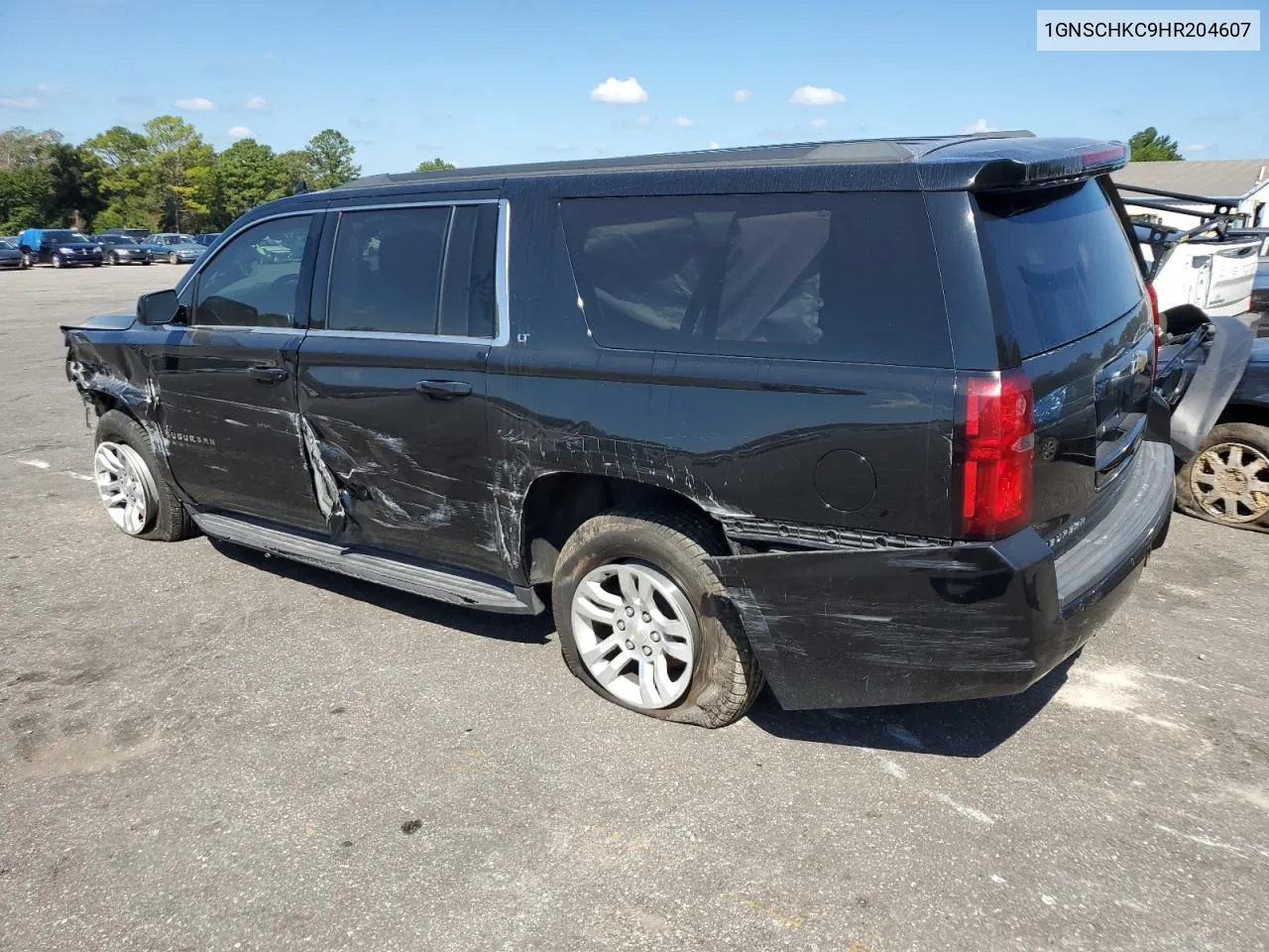 2017 Chevrolet Suburban C1500 Lt VIN: 1GNSCHKC9HR204607 Lot: 70588274