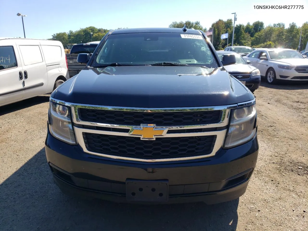 1GNSKHKC6HR277775 2017 Chevrolet Suburban K1500 Lt