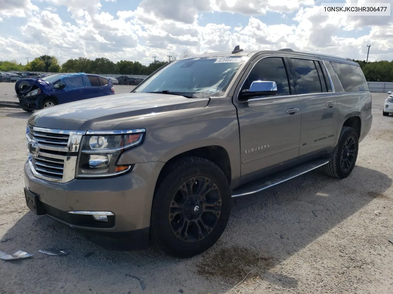 2017 Chevrolet Suburban K1500 Premier VIN: 1GNSKJKC3HR306477 Lot: 72145474