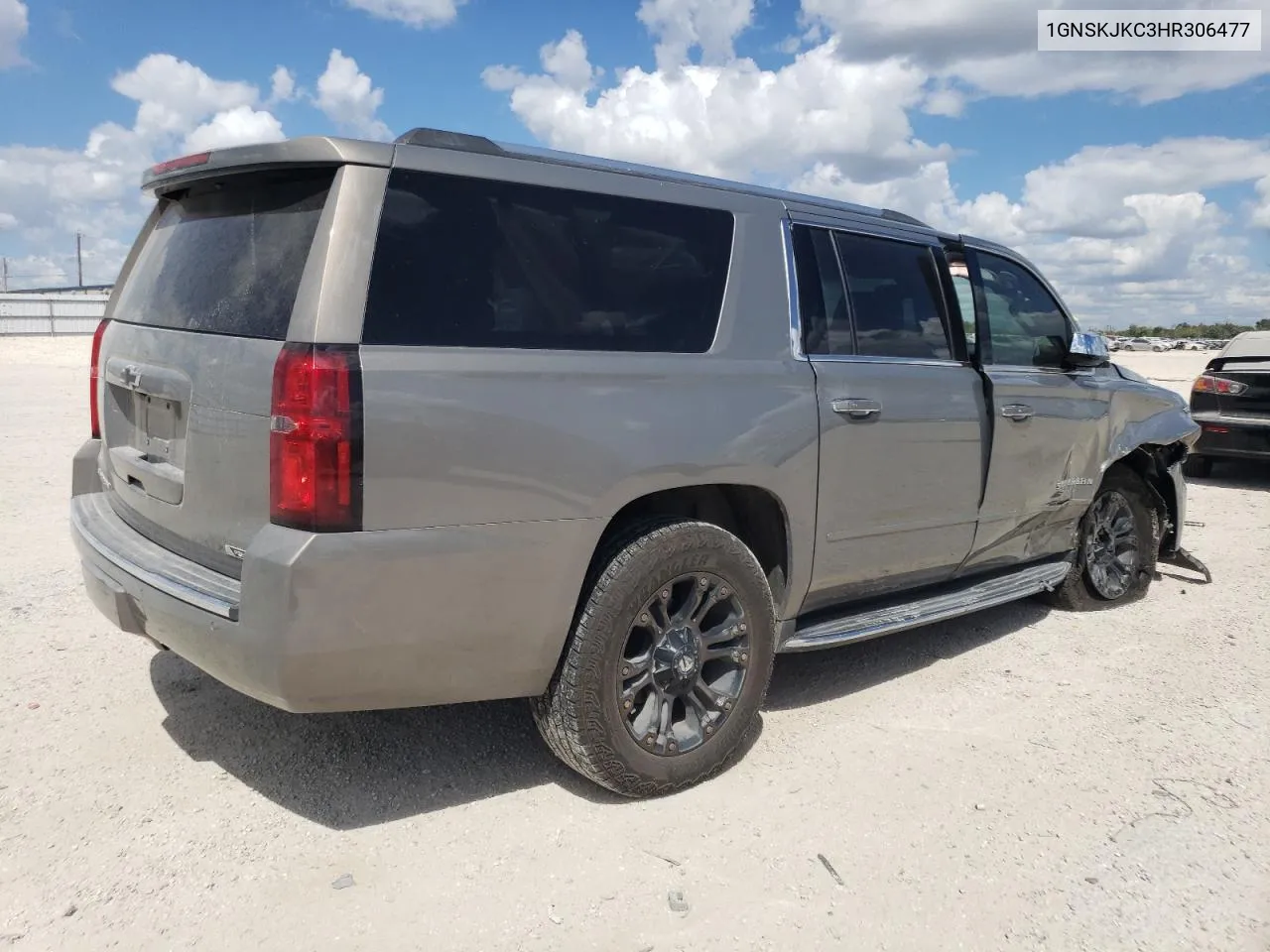 2017 Chevrolet Suburban K1500 Premier VIN: 1GNSKJKC3HR306477 Lot: 72145474