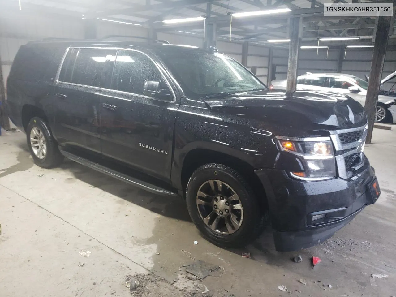 2017 Chevrolet Suburban K1500 Lt VIN: 1GNSKHKC6HR351650 Lot: 73527834