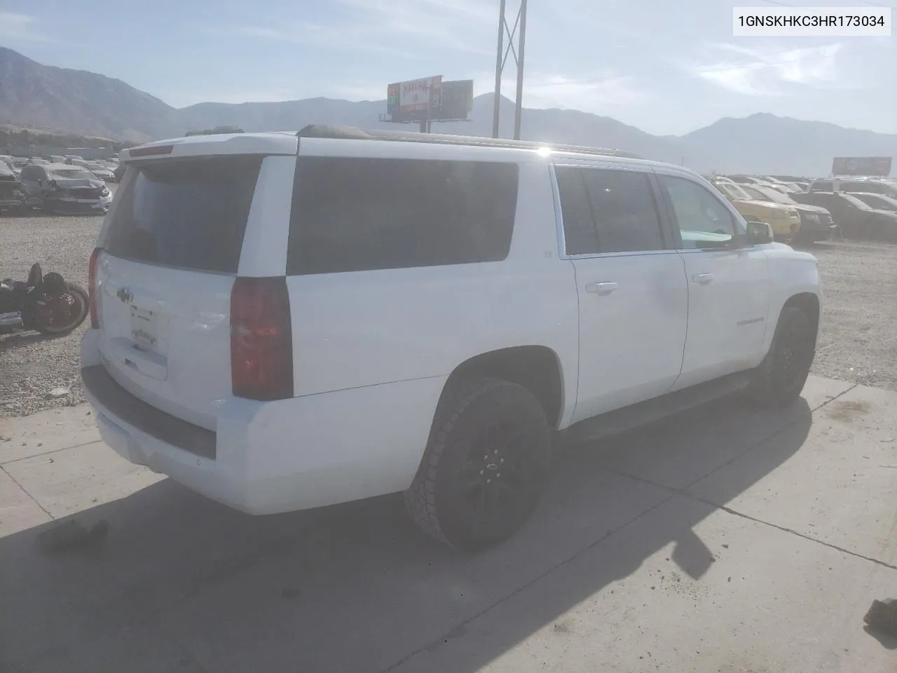 2017 Chevrolet Suburban K1500 Lt VIN: 1GNSKHKC3HR173034 Lot: 75053484