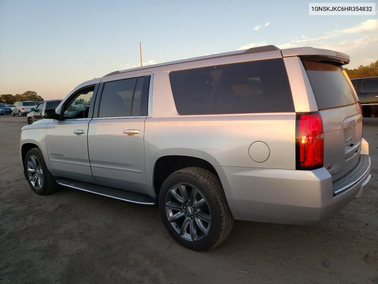 2017 Chevrolet Suburban K1500 Premier VIN: 1GNSKJKC6HR354832 Lot: 75395084