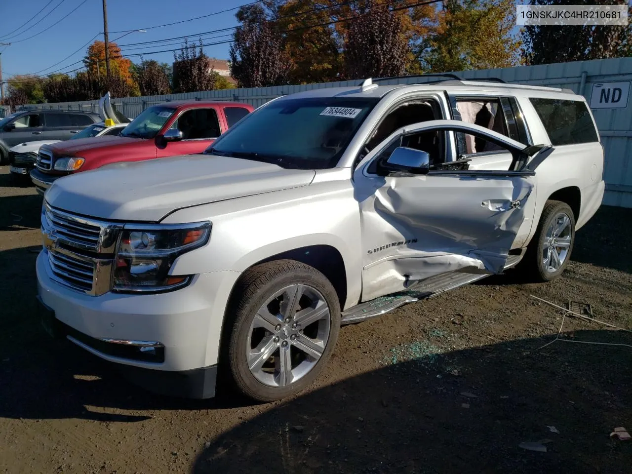 2017 Chevrolet Suburban K1500 Premier VIN: 1GNSKJKC4HR210681 Lot: 76344804