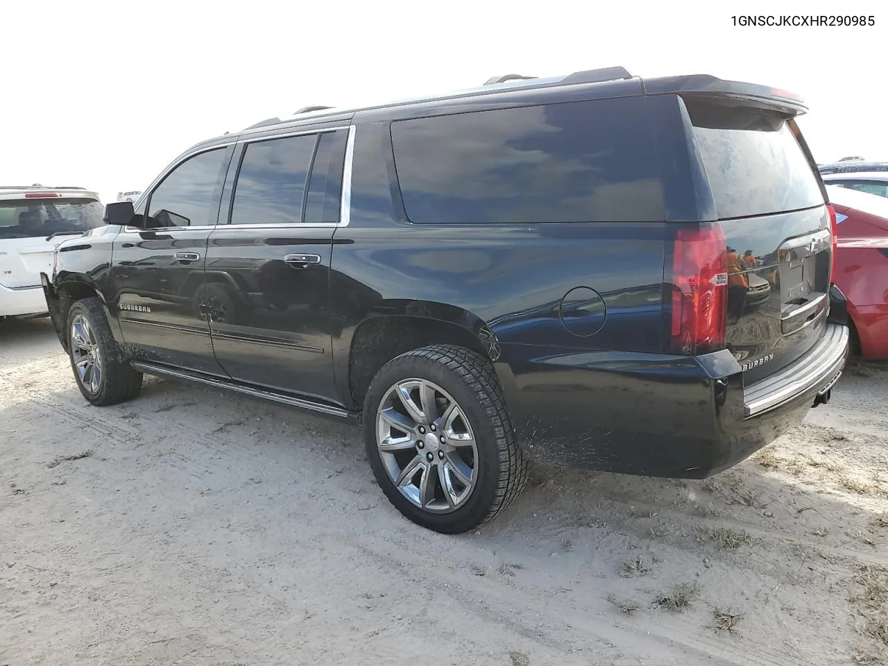 2017 Chevrolet Suburban C1500 Premier VIN: 1GNSCJKCXHR290985 Lot: 76667274