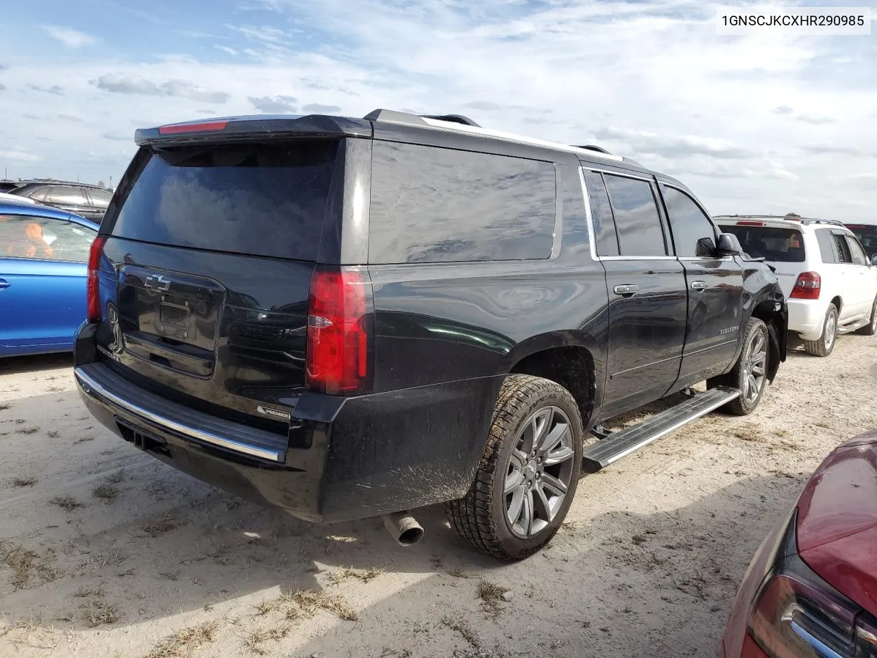 2017 Chevrolet Suburban C1500 Premier VIN: 1GNSCJKCXHR290985 Lot: 76667274