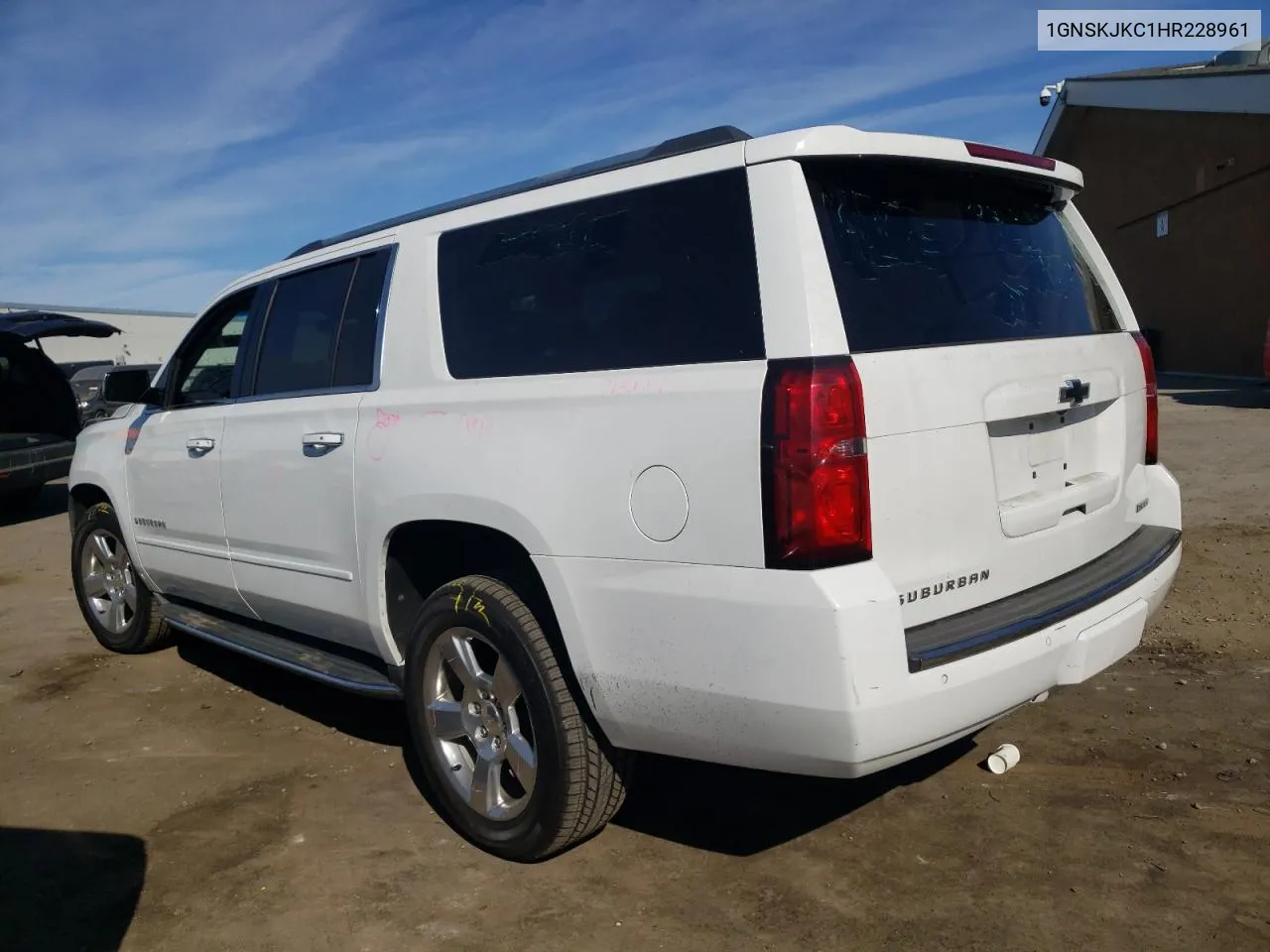 2017 Chevrolet Suburban K1500 Premier VIN: 1GNSKJKC1HR228961 Lot: 76754464