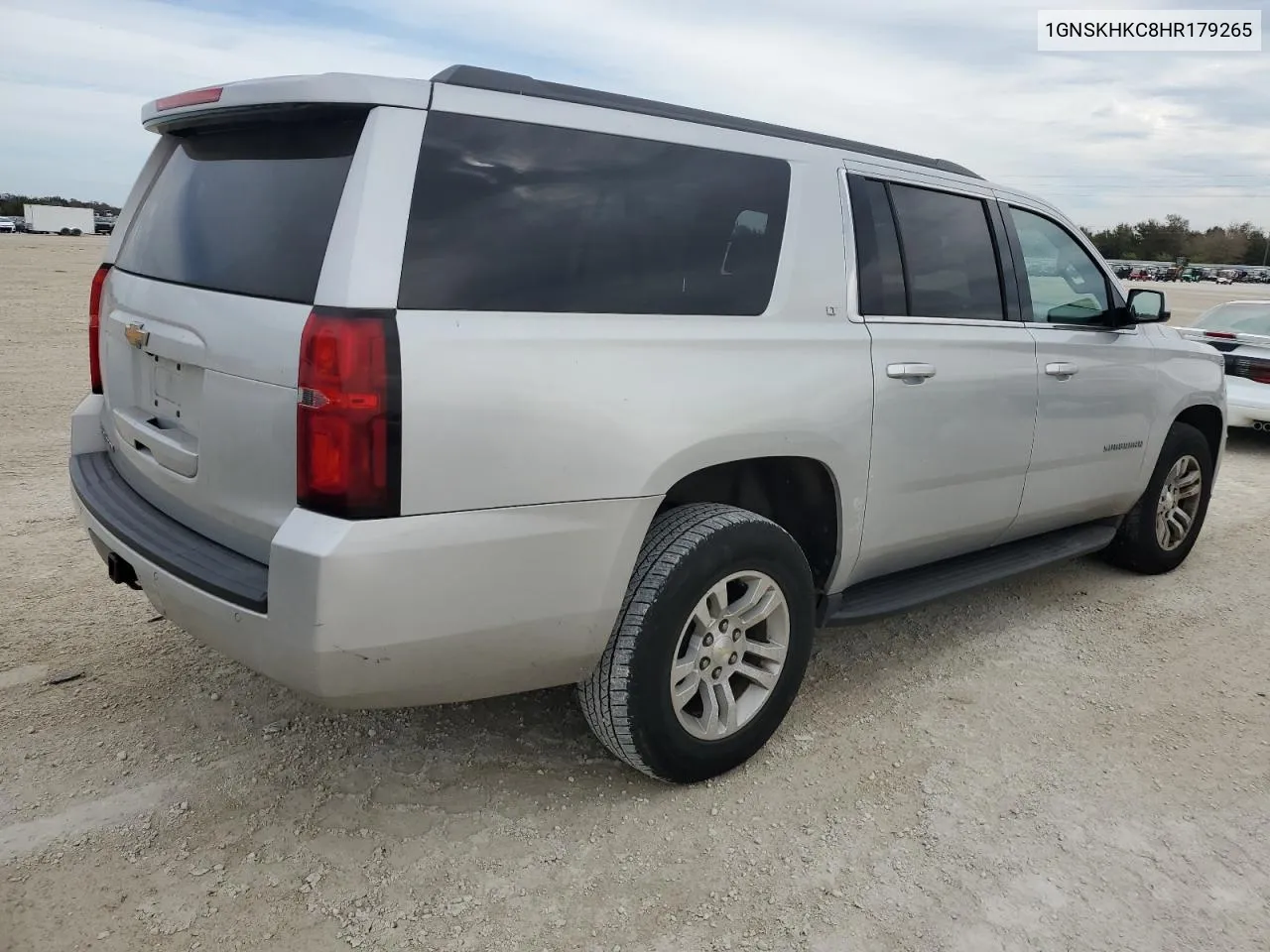 2017 Chevrolet Suburban K1500 Lt VIN: 1GNSKHKC8HR179265 Lot: 77441194