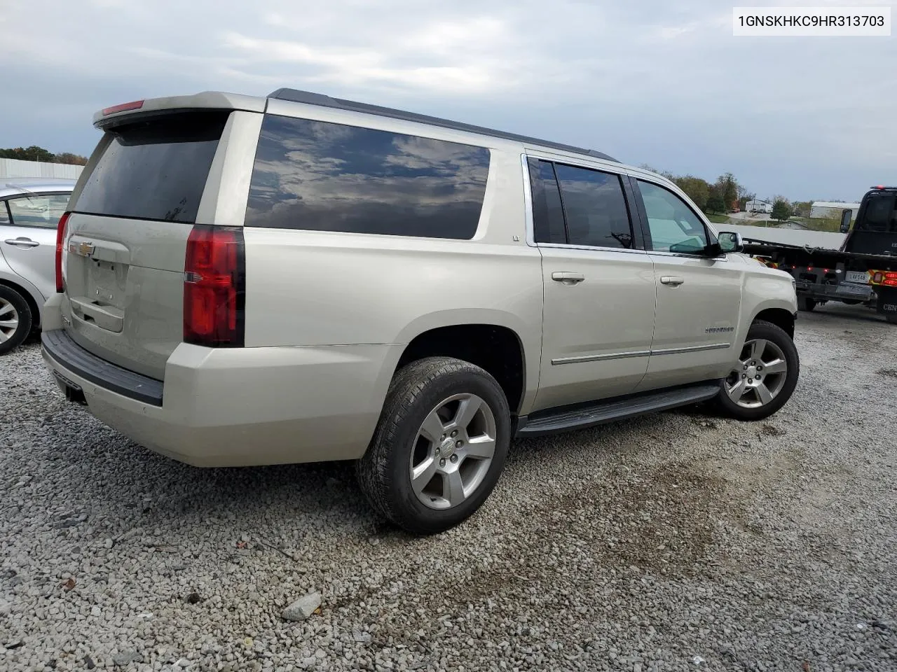 1GNSKHKC9HR313703 2017 Chevrolet Suburban K1500 Lt